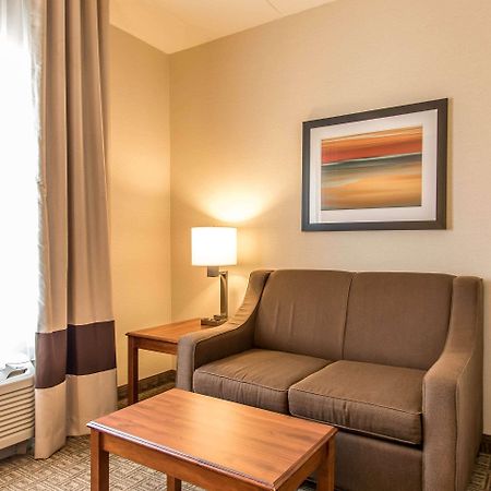 Comfort Suites Richmond Ngoại thất bức ảnh
