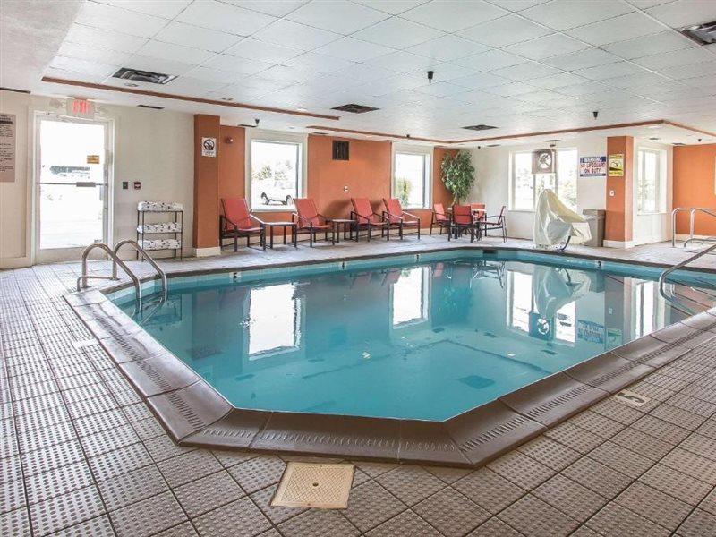 Comfort Suites Richmond Ngoại thất bức ảnh