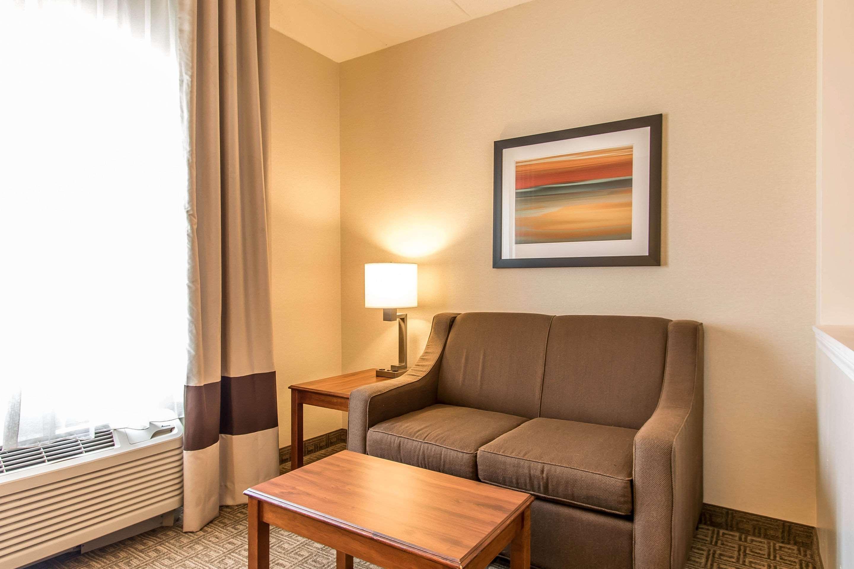 Comfort Suites Richmond Ngoại thất bức ảnh