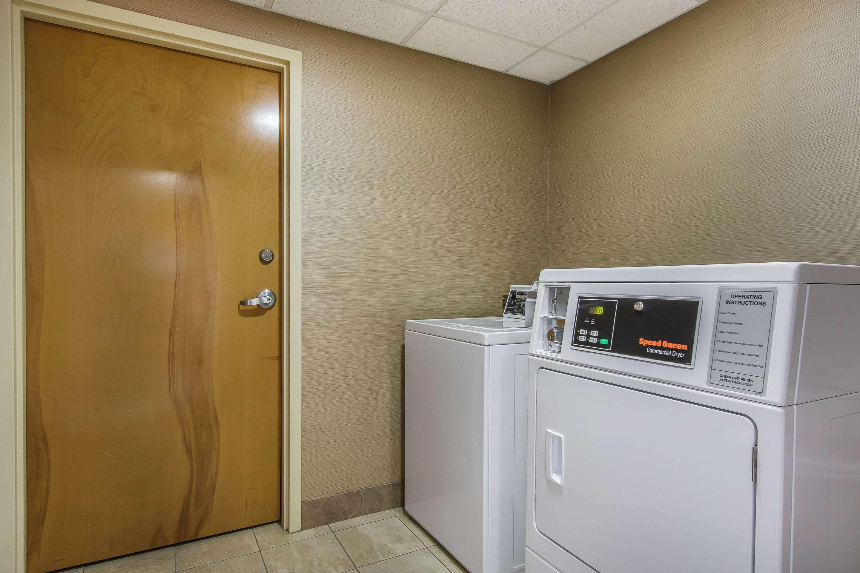 Comfort Suites Richmond Ngoại thất bức ảnh