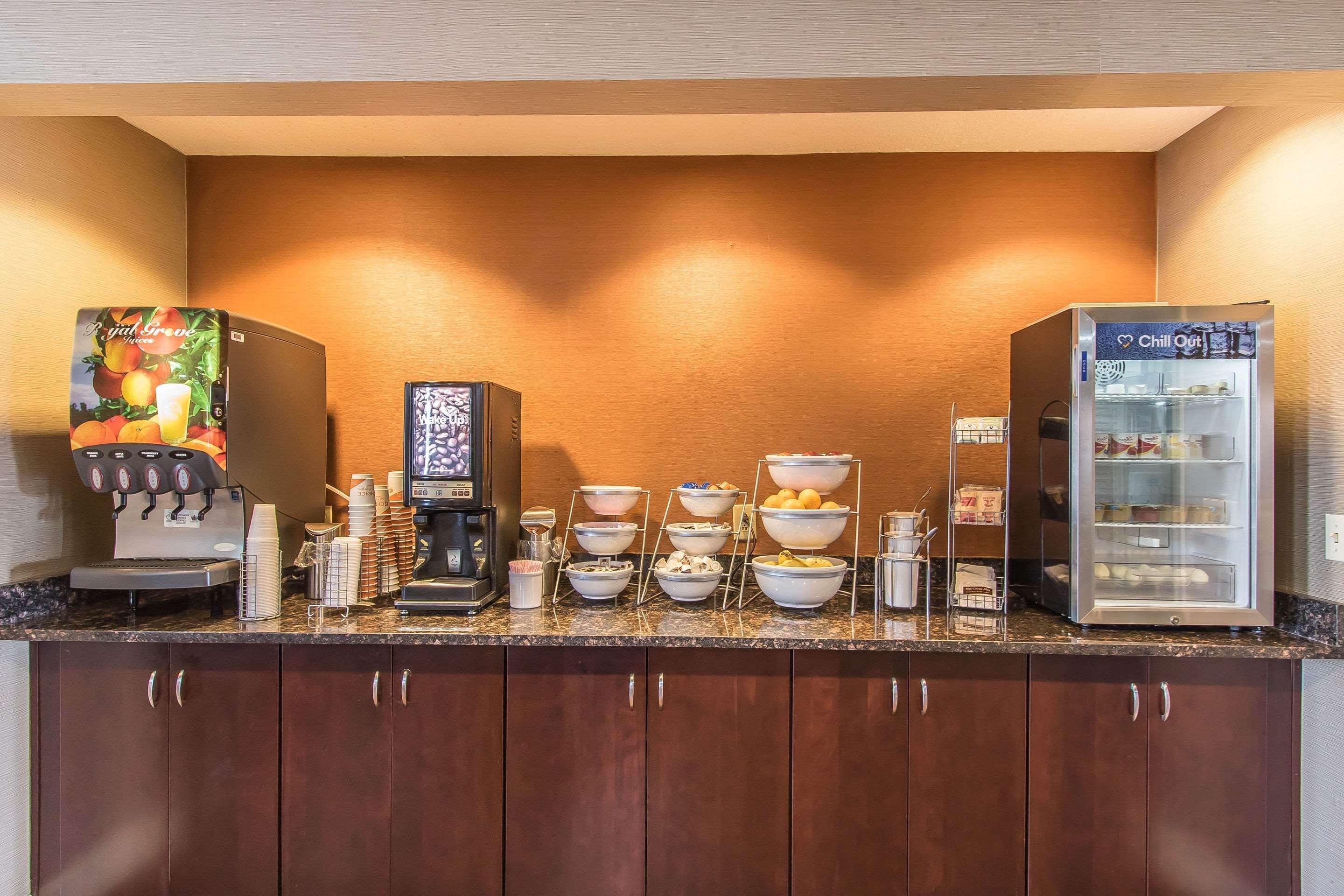 Comfort Suites Richmond Ngoại thất bức ảnh