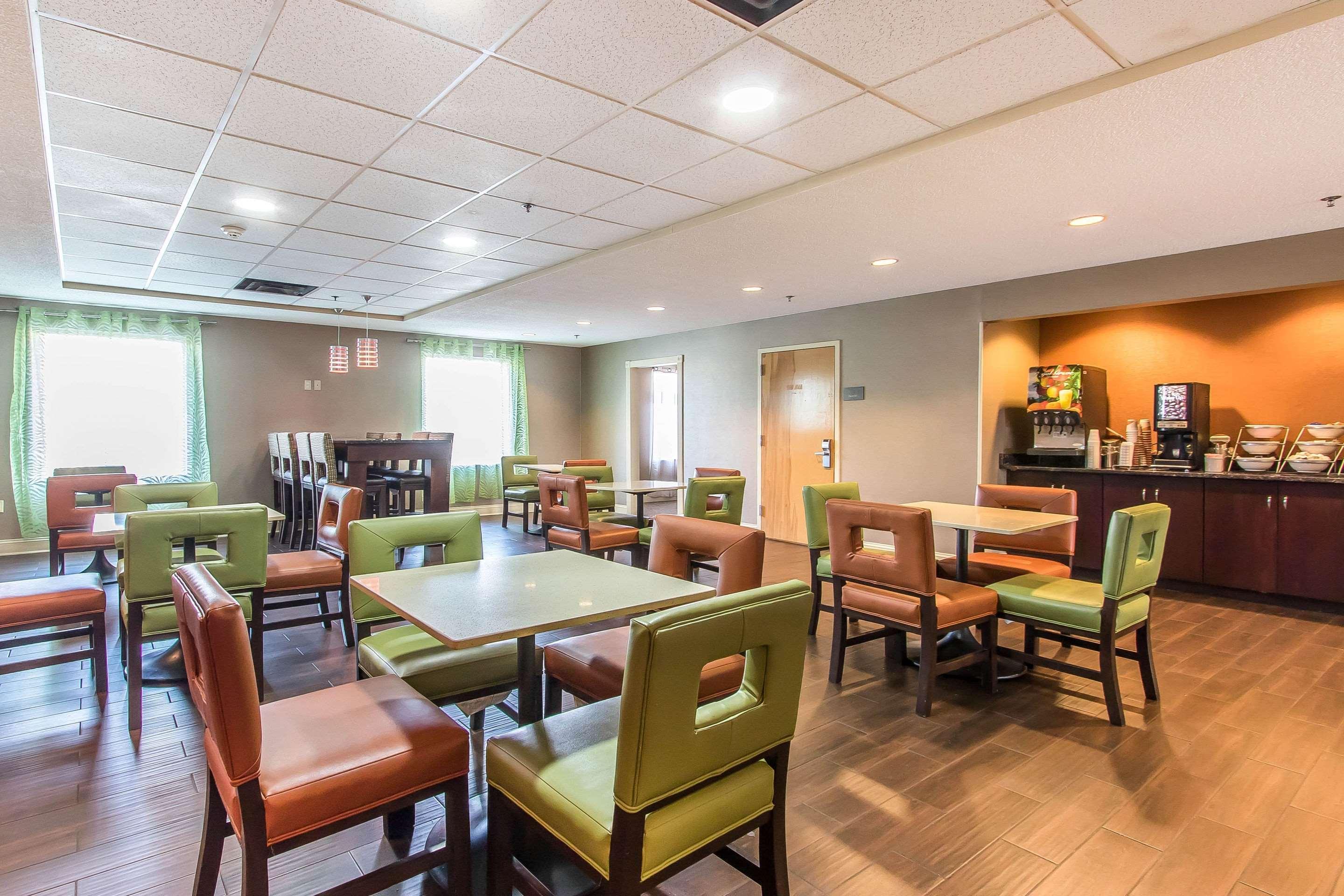 Comfort Suites Richmond Ngoại thất bức ảnh